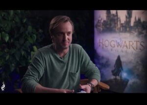 Learning Dark Arts in Hogwarts Legacy with Tom Felton